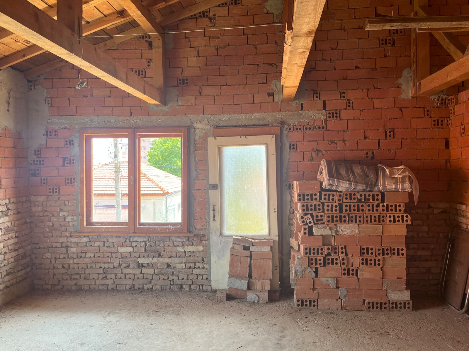 Продава КЪЩА, гр. Каварна, област Добрич, снимка 11 - Къщи - 55530123