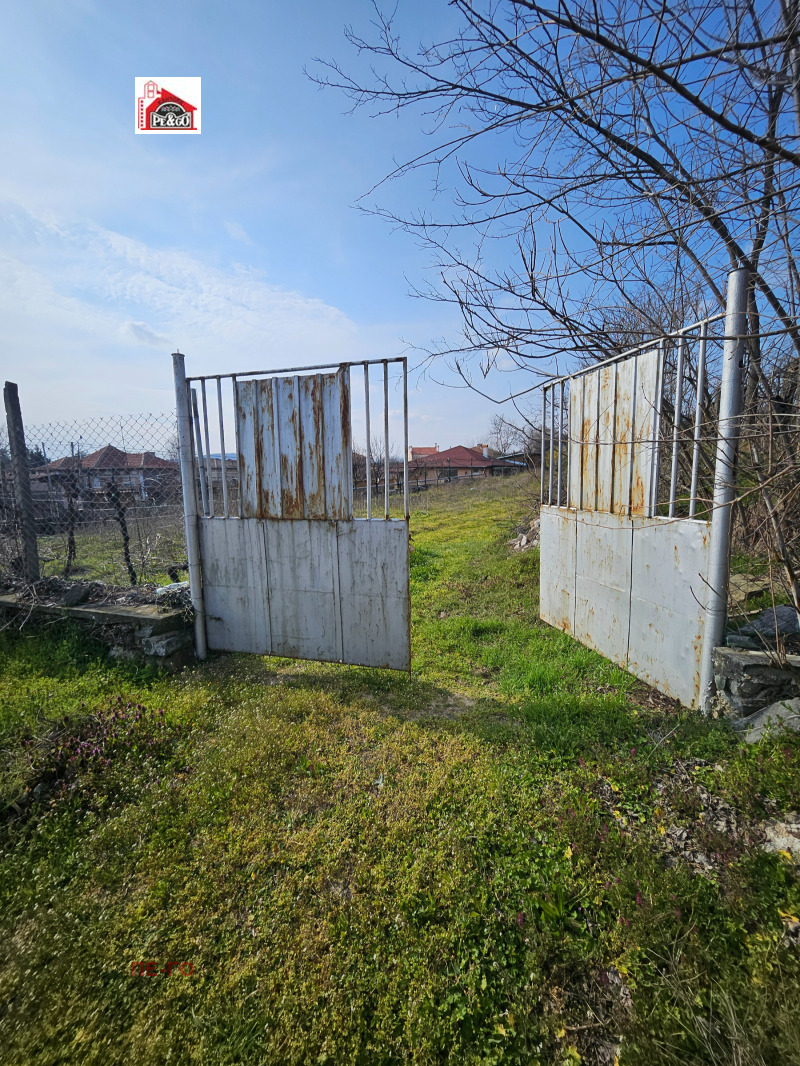 Продава ПАРЦЕЛ в област Пазарджик, с. Карабунар - 600 кв.м / 18 000 € » 35 204.94 лв., ПЕ-ГО