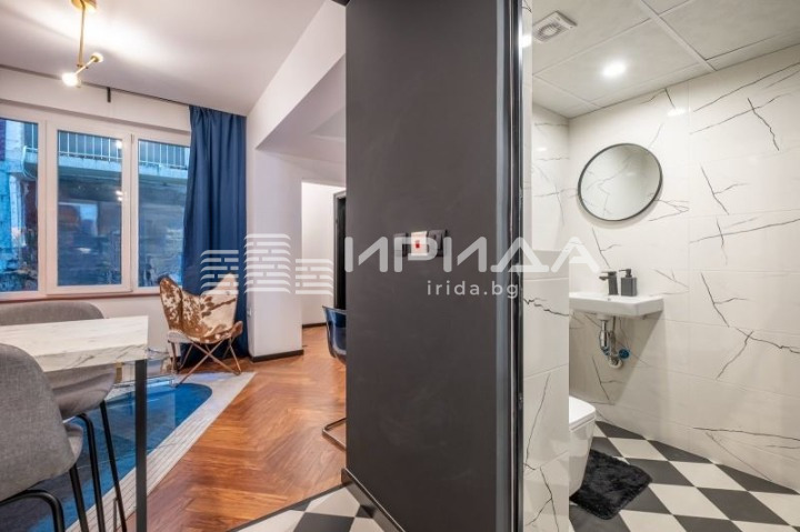 Продава 2-СТАЕН, гр. София, Център, снимка 5 - Апартаменти - 53911616