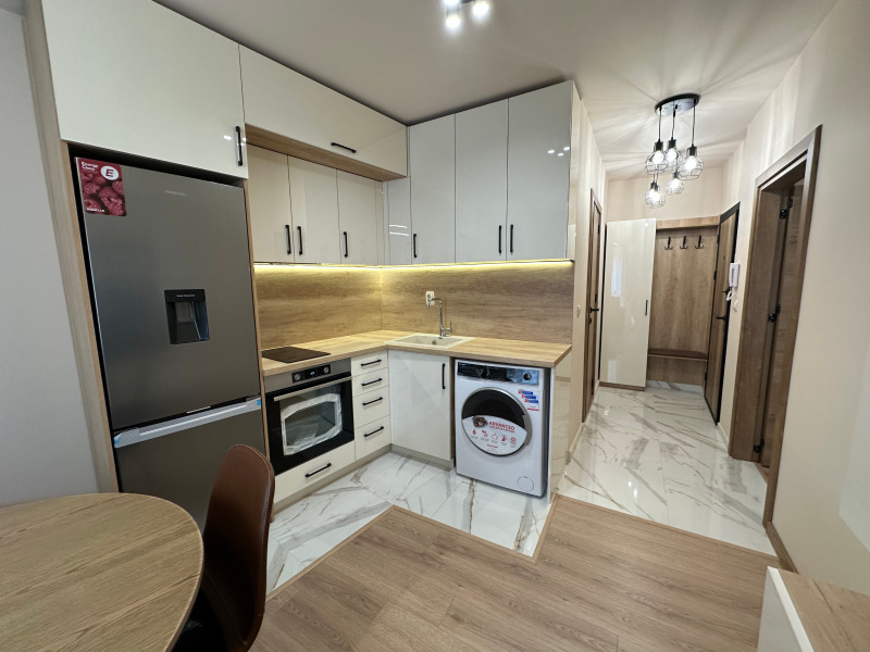 Продава  3-стаен град Пловдив , Център , 107 кв.м | 25371127 - изображение [2]