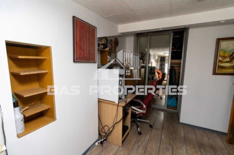 Продава 4-СТАЕН, гр. София, Белите брези, снимка 5 - Апартаменти - 52686738