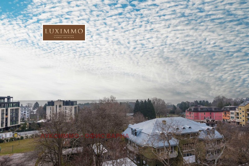 Продава 4-СТАЕН, гр. Варна, к.к. Св.Св. Константин и Елена