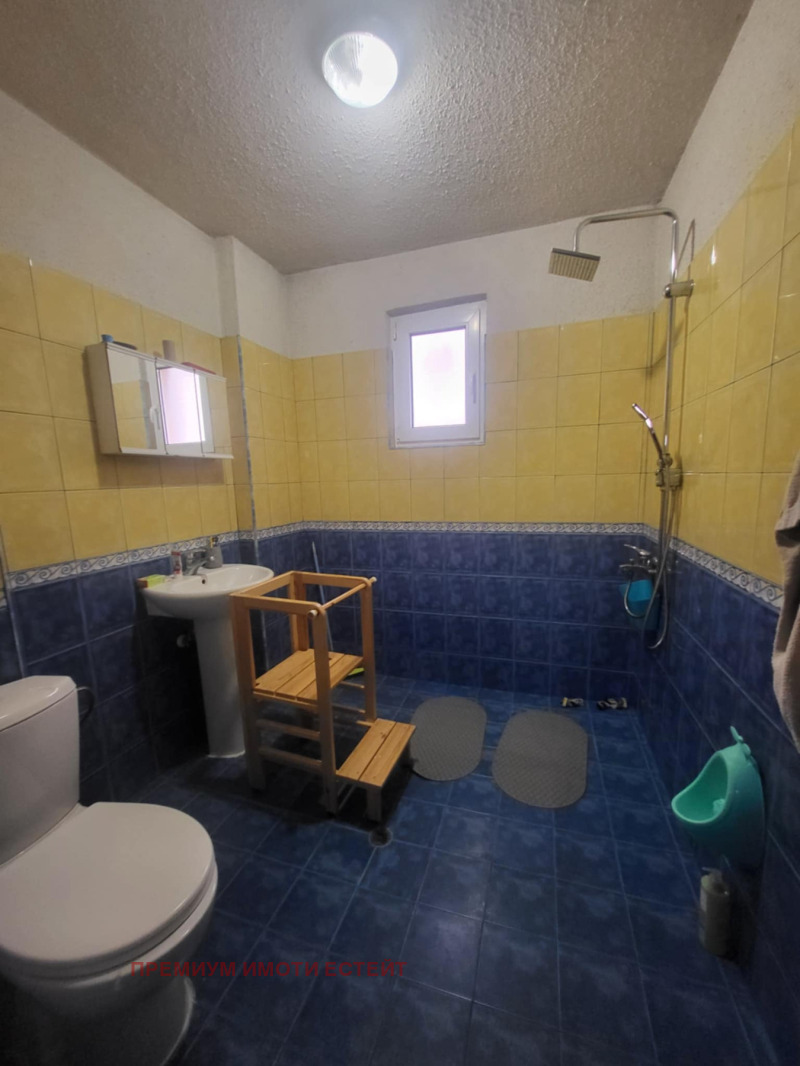 Продава КЪЩА, гр. София, с. Волуяк, снимка 8 - Къщи - 52535237