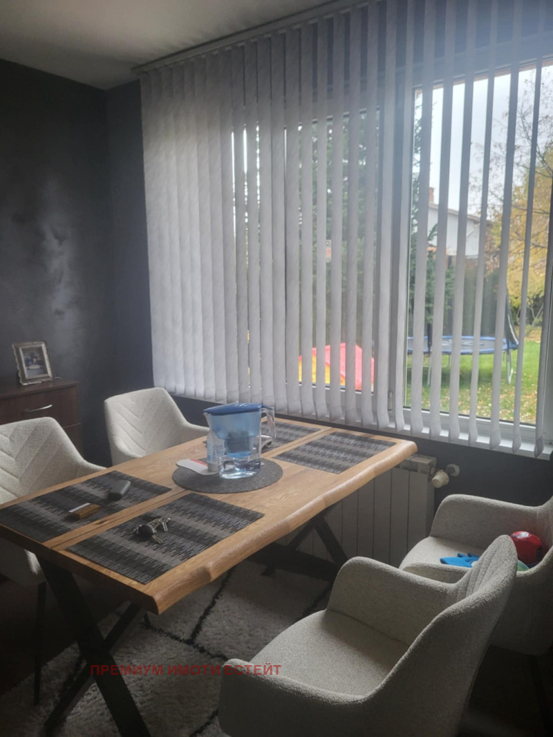 Продава КЪЩА, гр. София, с. Волуяк, снимка 6 - Къщи - 52535237