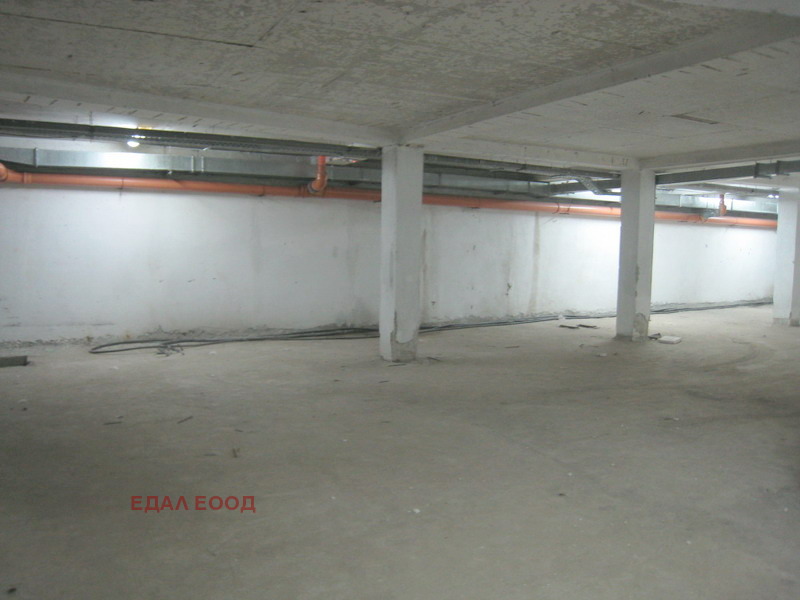 De vânzare  Garaj Sofia , Liulin - țentâr , 700 mp | 56237520 - imagine [8]
