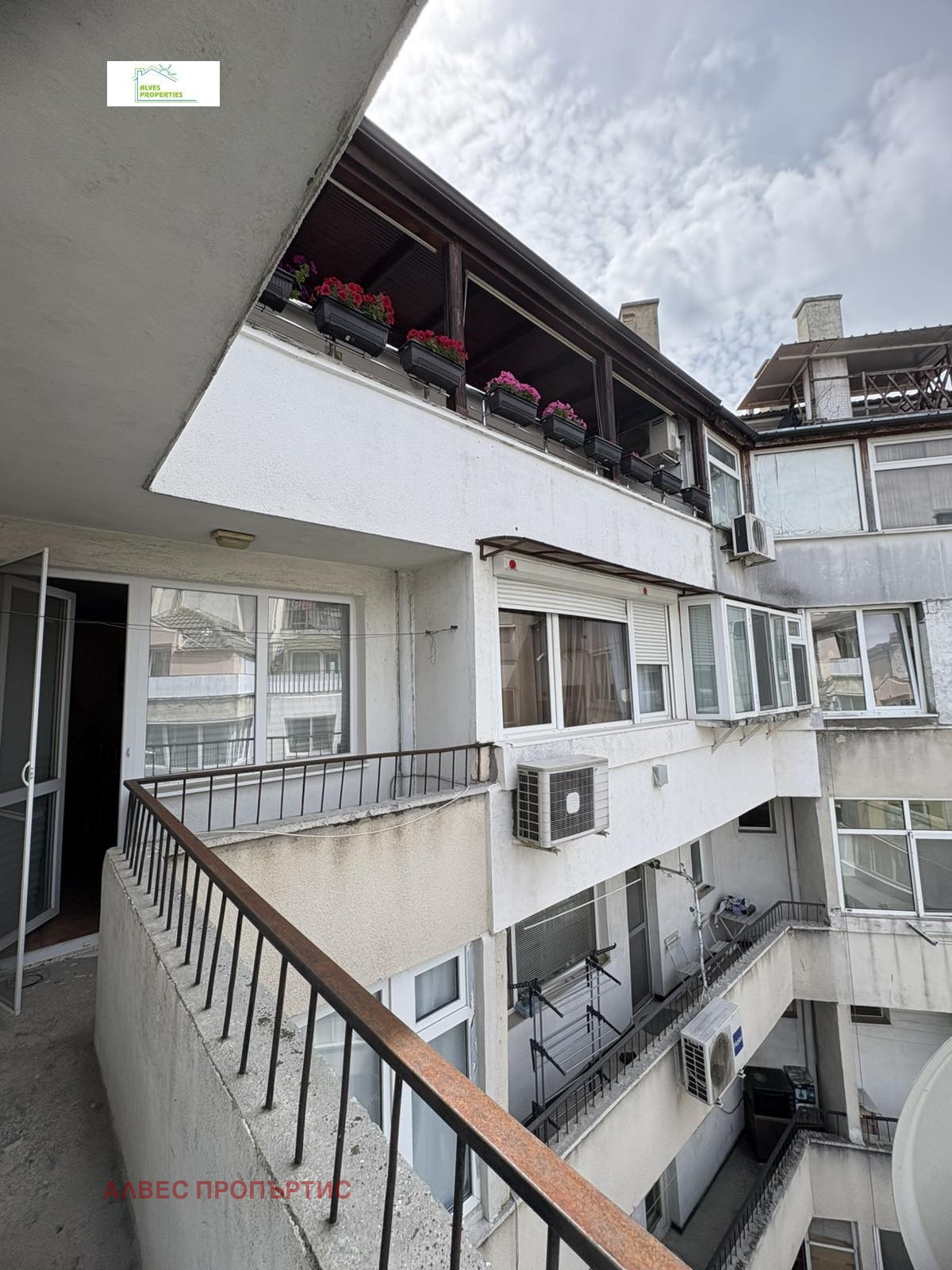 Продава 2-СТАЕН, гр. Варна, Лятно кино Тракия, снимка 9 - Апартаменти - 54893461