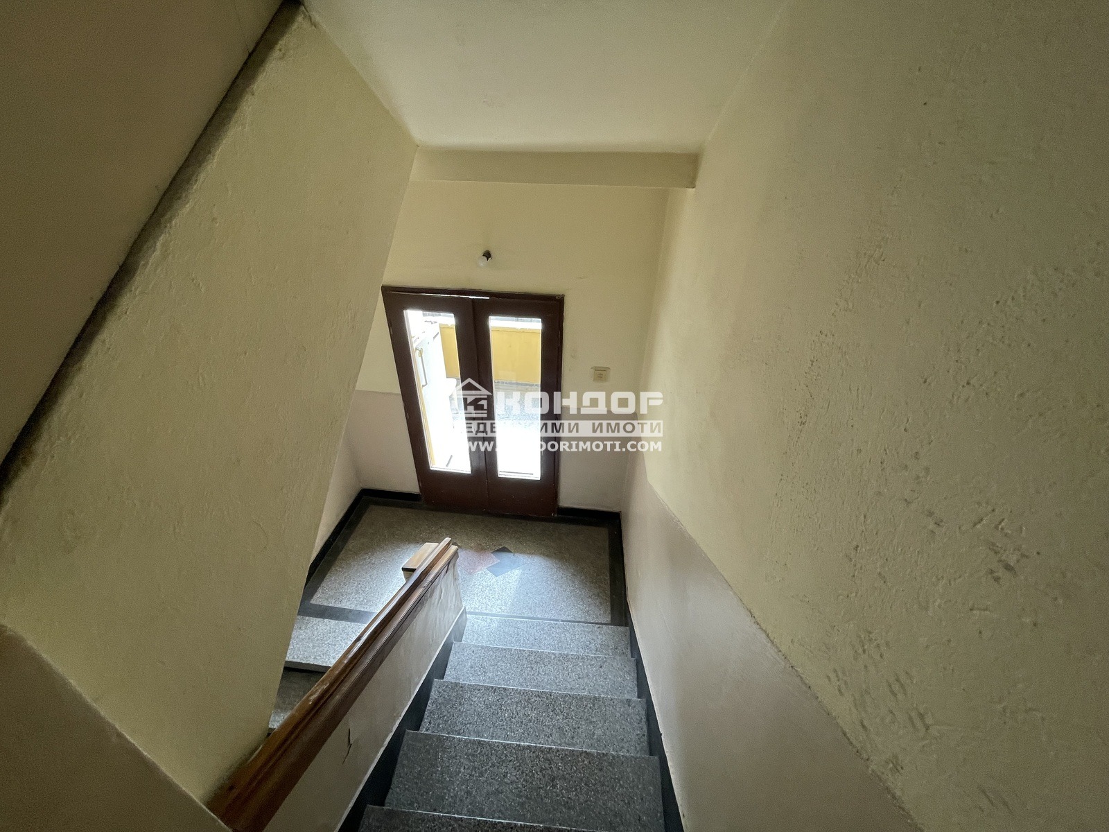 Продава ЕТАЖ ОТ КЪЩА, гр. Пловдив, Христо Смирненски, снимка 16 - Етаж от къща - 56124488