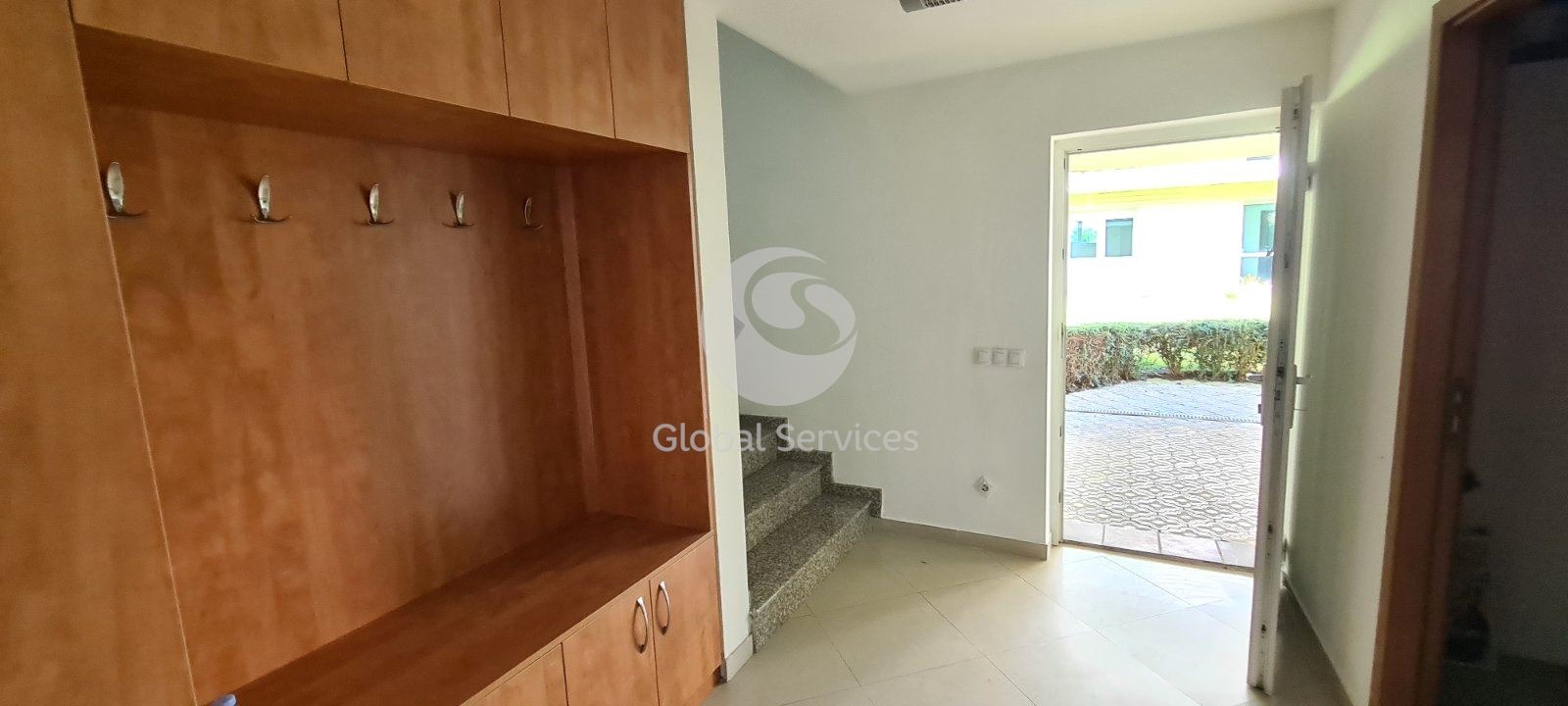 Продава КЪЩА, гр. София, м-т Камбаните, снимка 8 - Къщи - 53640580