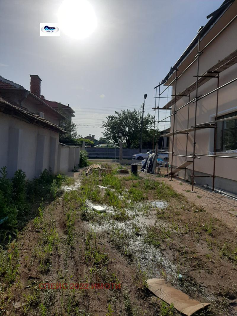 Продава КЪЩА, с. Цалапица, област Пловдив, снимка 13 - Къщи - 44537452