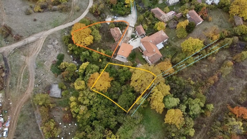 Продава  Парцел област София , гр. Годеч , 1239 кв.м | 79692627