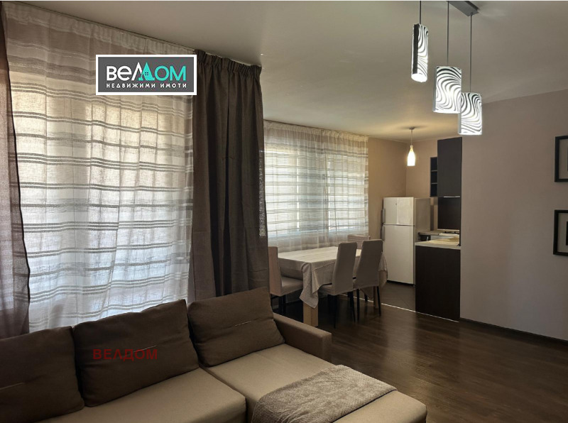 Продава 3-СТАЕН в град Варна, ХЕИ - 92 кв.м / 230 000 € » 449 840.90 лв., ВЕЛДОМ