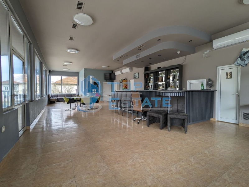 Продава МАГАЗИН, гр. Златарица, област Велико Търново, снимка 3 - Магазини - 52813645