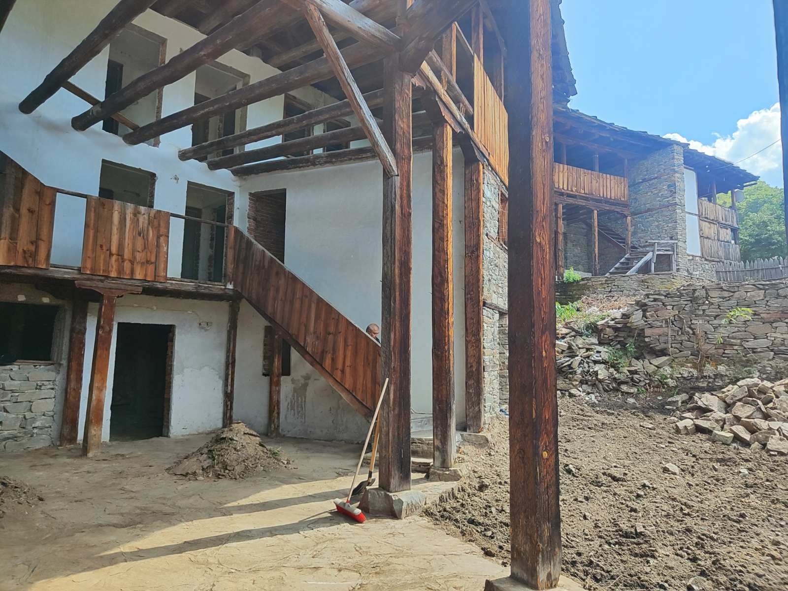 Продава КЪЩА, с. Ковачевица, област Благоевград