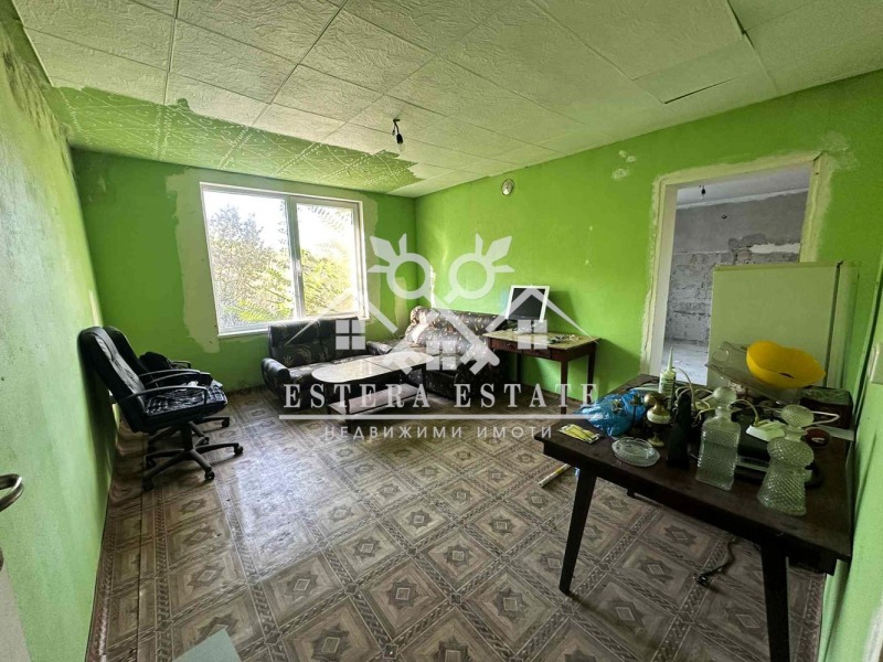 Продава КЪЩА в област Шумен, с. Мадара - 205 кв.м / 53 000 € » 103 658.99 лв., ЕСТЕРА ЕСТЕЙТ