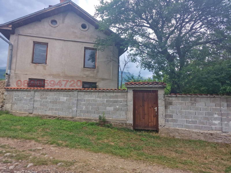 Продава КЪЩА в област Стара Загора, с. Тъжа - 55 кв.м / 23 000 € » 44 984.09 лв.
