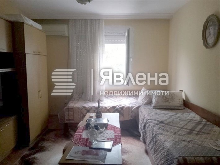 Продава  2-стаен град Благоевград , Еленово 2 , 43 кв.м | 78924549 - изображение [2]