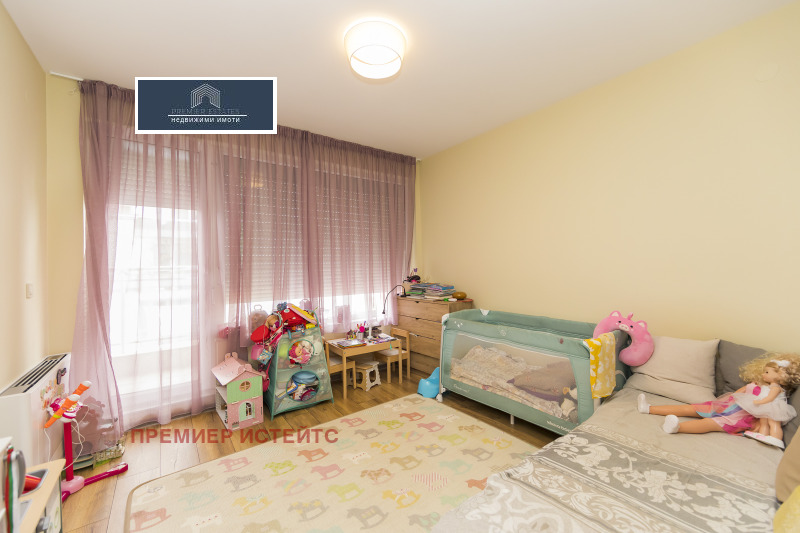 À venda  2 quartos Sofia , Centar , 117 m² | 39971239 - imagem [12]