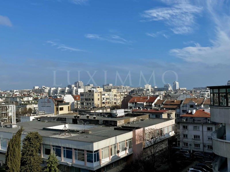 Продава МНОГОСТАЕН, гр. Бургас, Възраждане, снимка 17 - Апартаменти - 52873387