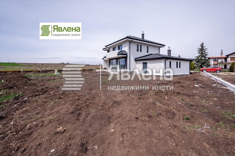 In vendita  Casa regione Sofia , Kostinbrod , 290 mq | 25987673