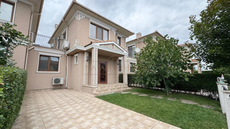 Na prodej  Dům Burgas , Sarafovo , 126 m2 | 39441294