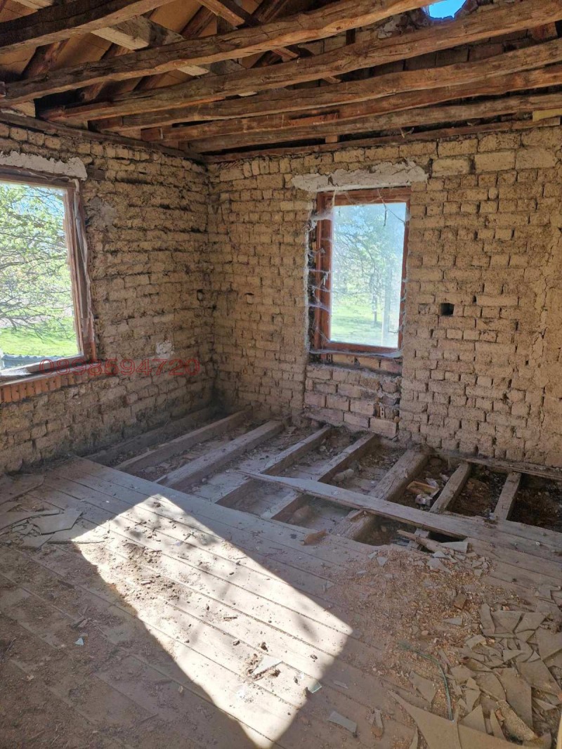 Продава КЪЩА, с. Тъжа, област Стара Загора, снимка 3 - Къщи - 52779144