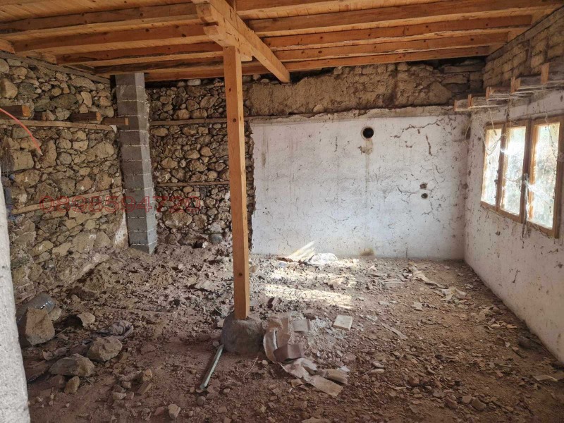 Продава КЪЩА, с. Тъжа, област Стара Загора, снимка 4 - Къщи - 52779144