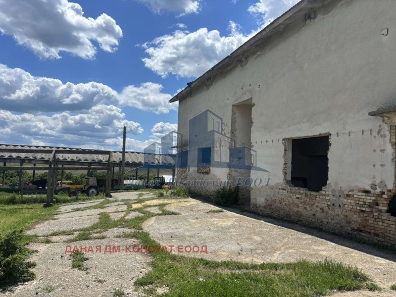Na prodej  Průmyslová budova oblast Shumen , Drumevo , 500 m2 | 77232303 - obraz [3]