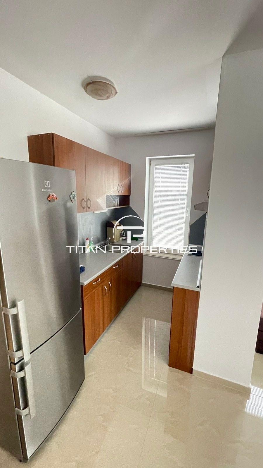 Продава МНОГОСТАЕН, гр. Бургас, Сарафово, снимка 4 - Апартаменти - 54700377