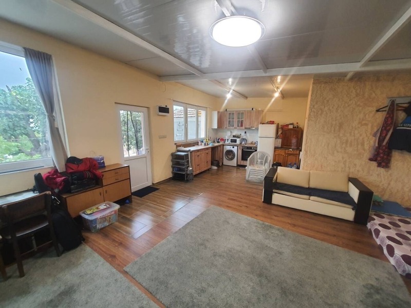 Na sprzedaż  Dom Burgas , Balgarowo , 150 mkw | 45934048 - obraz [2]