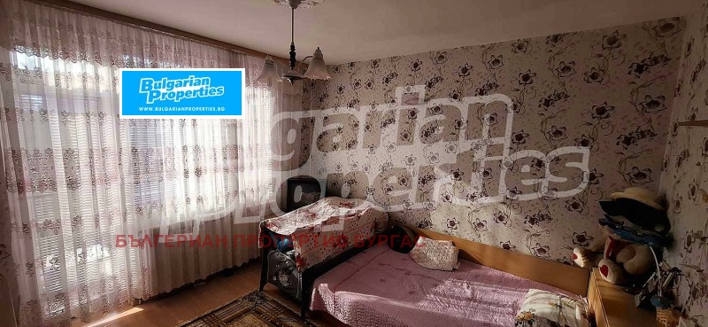 Продава КЪЩА, гр. Бургас, Черно море, снимка 10 - Къщи - 52521229