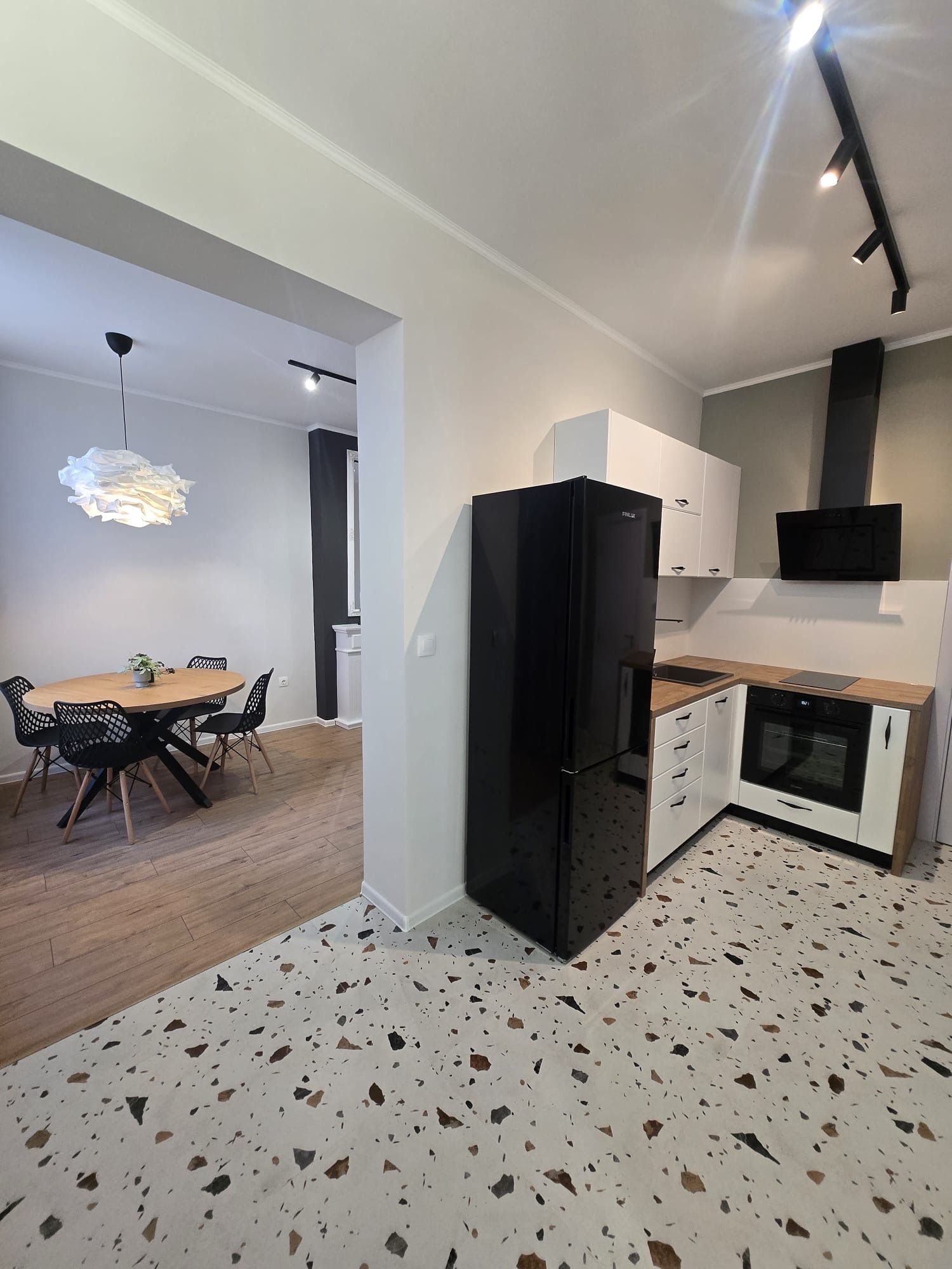 Продава 2-СТАЕН, гр. София, Зона Б-18, снимка 3 - Апартаменти - 53669388