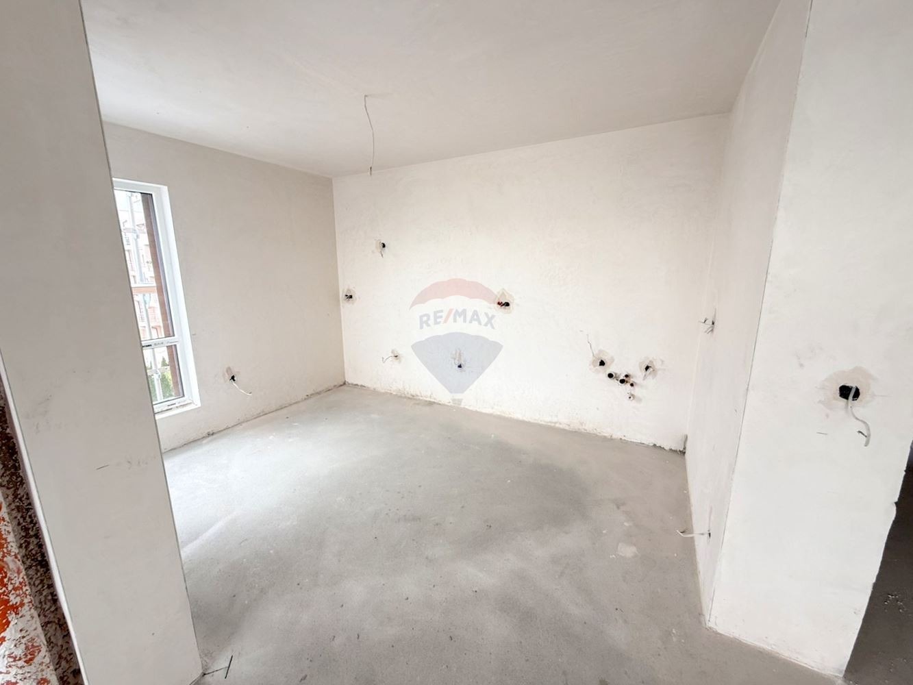 Продава 3-СТАЕН, гр. Варна, Бриз, снимка 2 - Апартаменти - 53824899