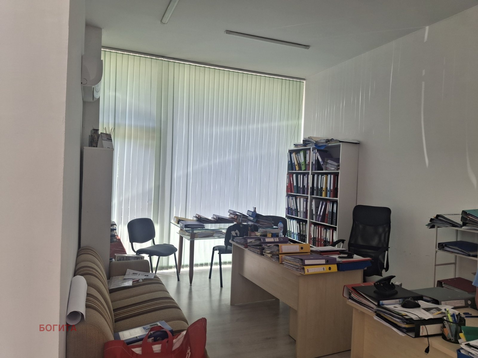 Продава ОФИС, гр. Стара Загора, Три чучура - център