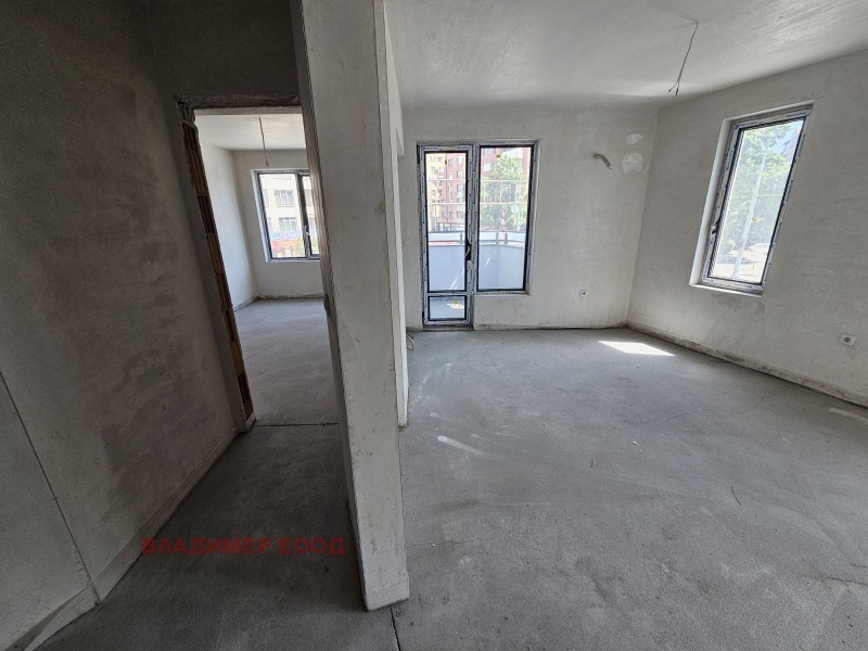 En venta  1 dormitorio Plovdiv , Karshiyaka , 68 metros cuadrados | 99221916 - imagen [6]