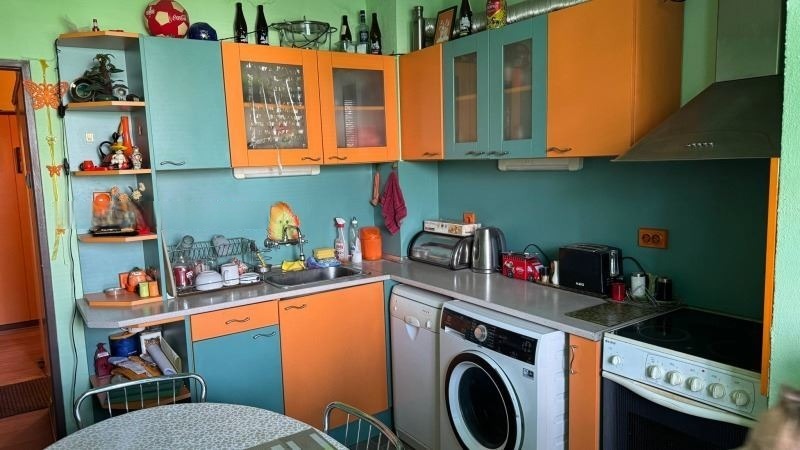 Til salgs  1 soverom Sofia , Ilinden , 70 kvm | 99263384