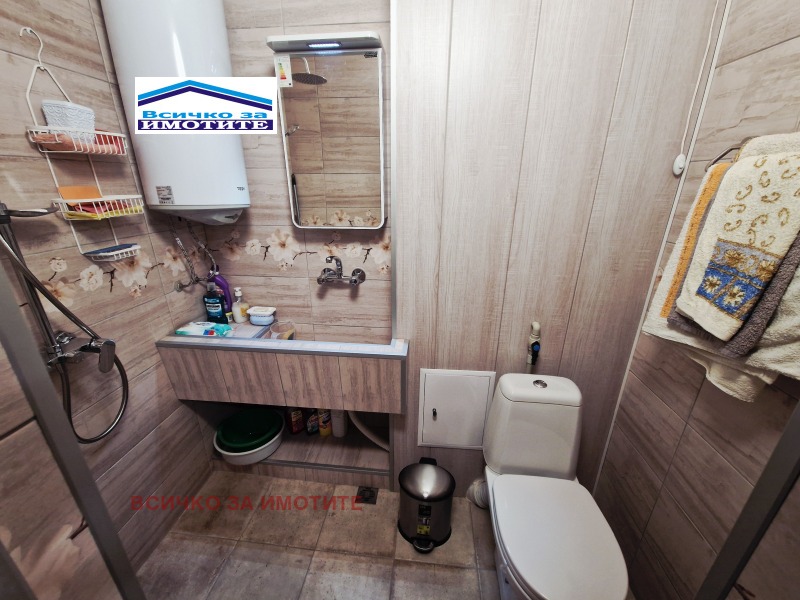 Продава 2-СТАЕН, гр. Русе, Дружба 1, снимка 8 - Апартаменти - 52651174