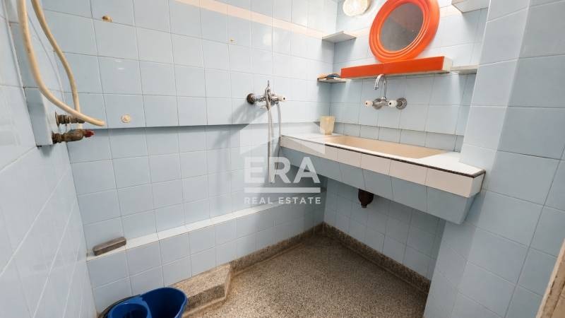 Продава 3-СТАЕН, гр. Велико Търново, Център, снимка 8 - Апартаменти - 54687959