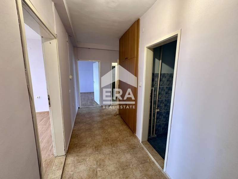 Продава 4-СТАЕН, гр. Велико Търново, Колю Фичето, снимка 3 - Апартаменти - 55220518