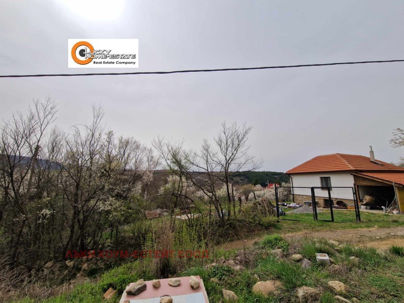 En venta  Casa región Pernik , Gorna Dikanya , 144 metros cuadrados | 67286033