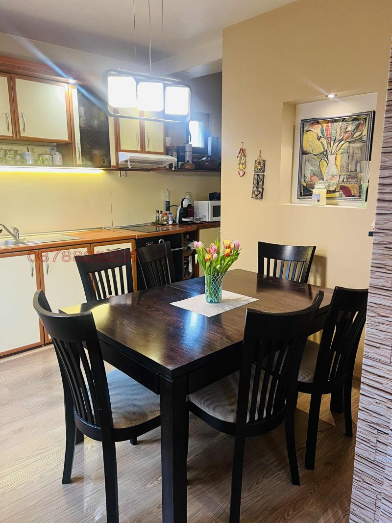 Продава КЪЩА, гр. Шумен, Военно училище, снимка 5 - Къщи - 52779720