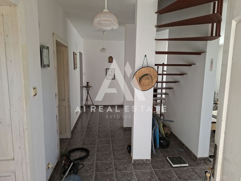 Продава КЪЩА, с. Комарево, област Плевен, снимка 5 - Къщи - 52237626