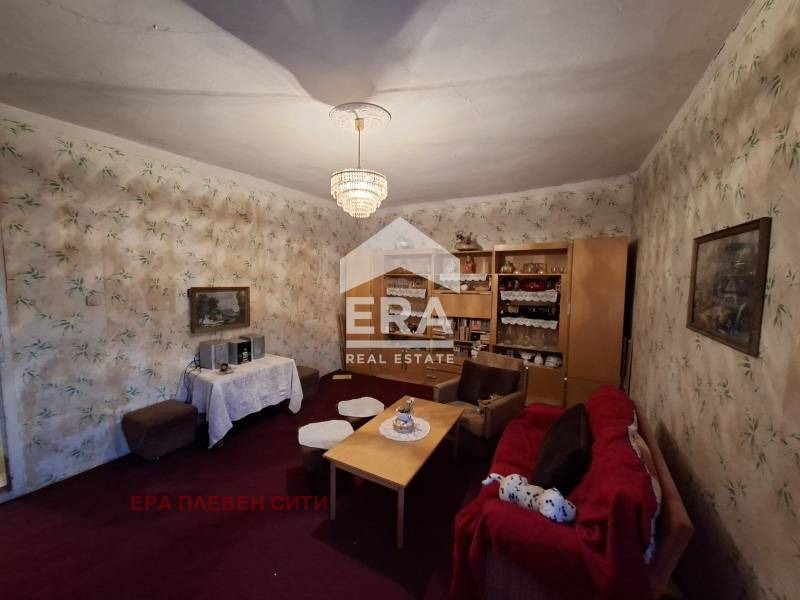 Продава КЪЩА, гр. Долна Митрополия, област Плевен, снимка 5 - Къщи - 54351851