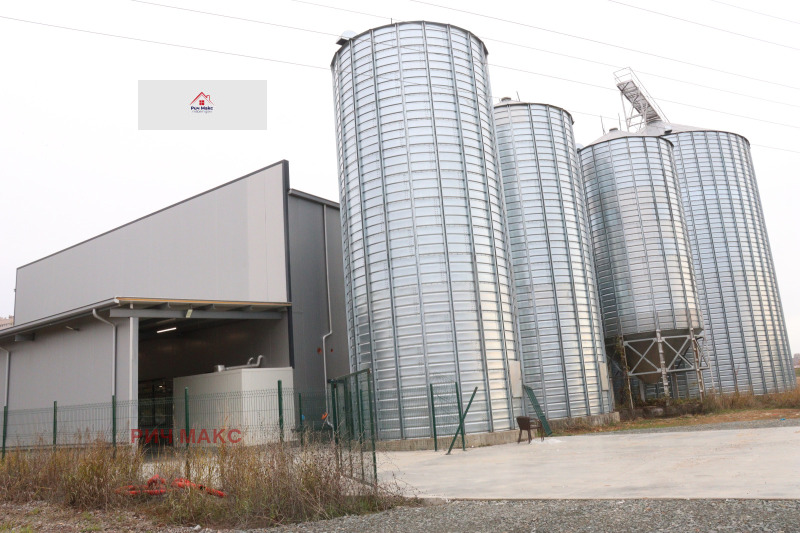 Продава ПРОМ. ПОМЕЩЕНИЕ, гр. Стара Загора, Казански, снимка 2 - Производствени сгради - 52793017