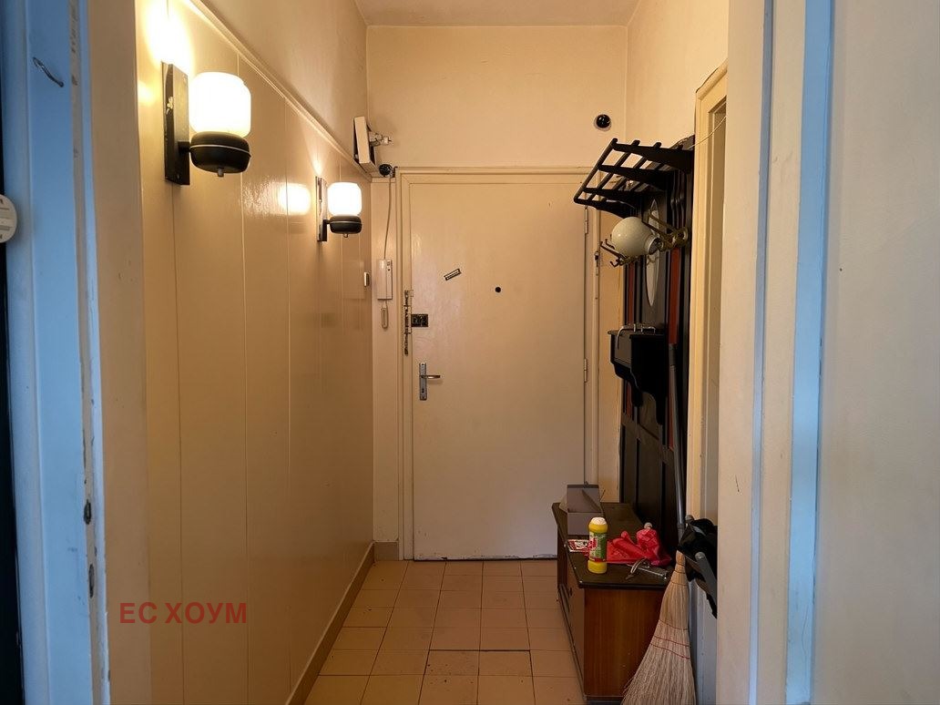 Продава 2-СТАЕН, гр. София, Лагера, снимка 10 - Апартаменти - 56561116
