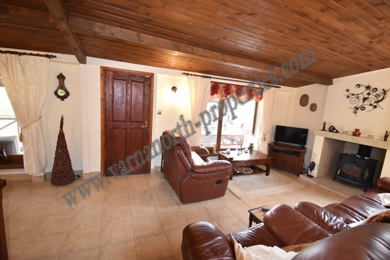 Продава ВИЛА, гр. Балчик, област Добрич, снимка 2 - Вили - 53732246