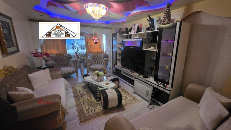 Продава 2-СТАЕН в град Русе, Чародейка - Юг - 69 кв.м / 92 900 € » 181 696.61 лв., Фокс