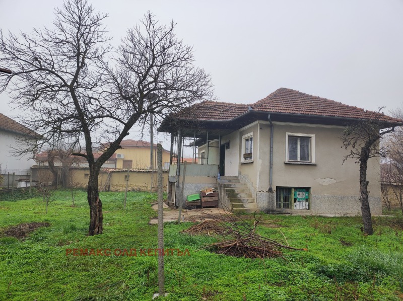 Продава КЪЩА в област Велико Търново, с. Ресен - 80 кв.м / 36 000 € » 70 409.88 лв., РЕМАКС ОЛД КЕПИТЪЛ