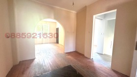 Hus Golv Knjajevo, Sofia 8