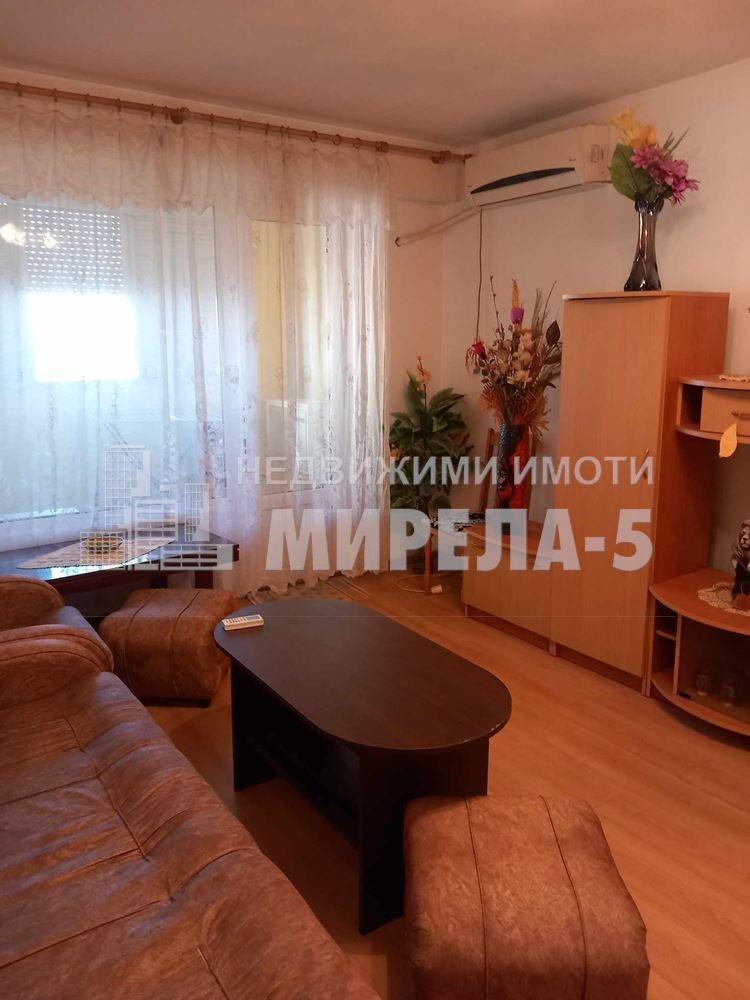 Продава 2-СТАЕН, гр. Русе, Чародейка - Север, снимка 2 - Aпартаменти - 48704838