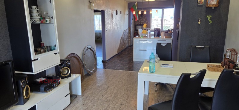 Na sprzedaż  2 sypialnie Sofia , Ljulin 3 , 88 mkw | 24774465 - obraz [3]